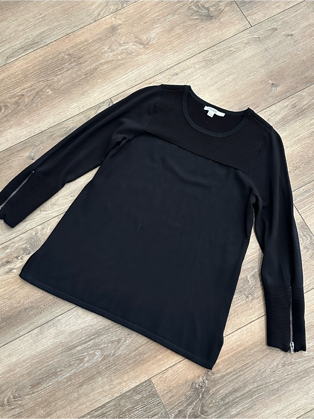 Chico’s Black Sweater Size 0